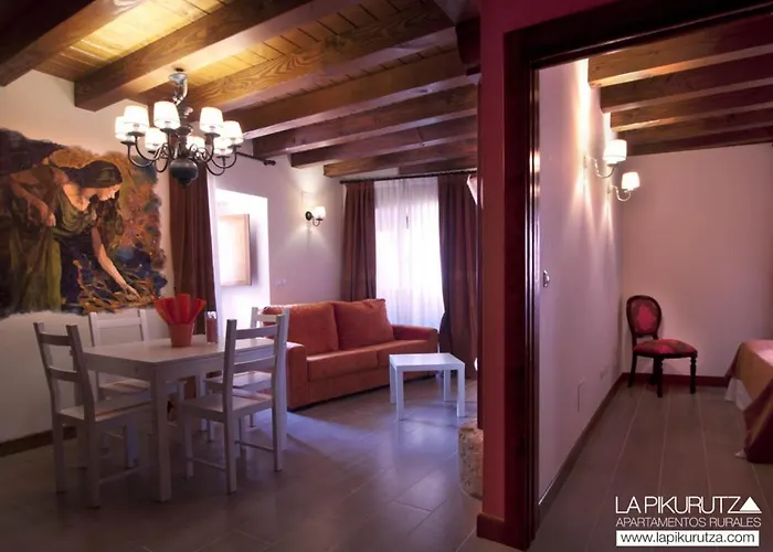 Rurales La Pikurutza * Bernedo